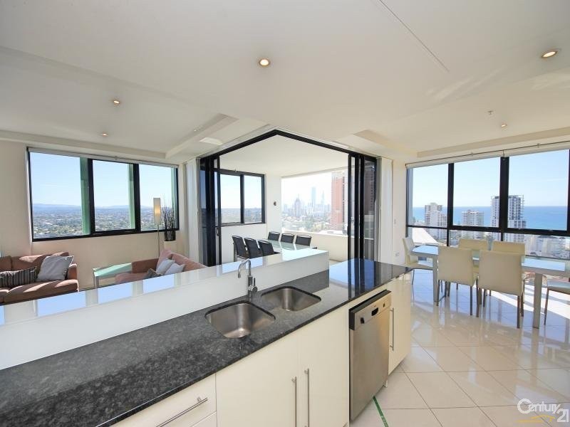 17 Albert Avenue, Broadbeach QLD 4218