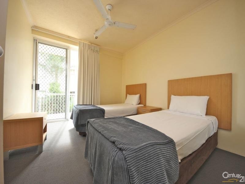 72/10-16 Alexandra Avenue, Broadbeach QLD 4218