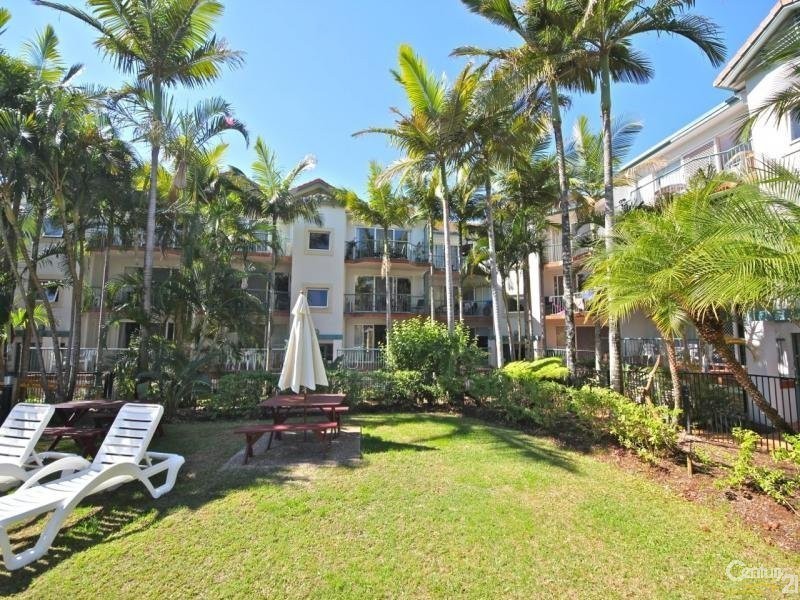 7 Redondo Avenue, Miami QLD 4220