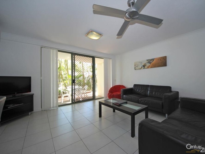 10 Alexandra Avenue, Broadbeach QLD 4218