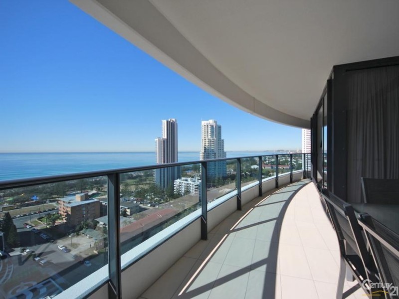 21706 Charles Avenue, Broadbeach QLD 4218