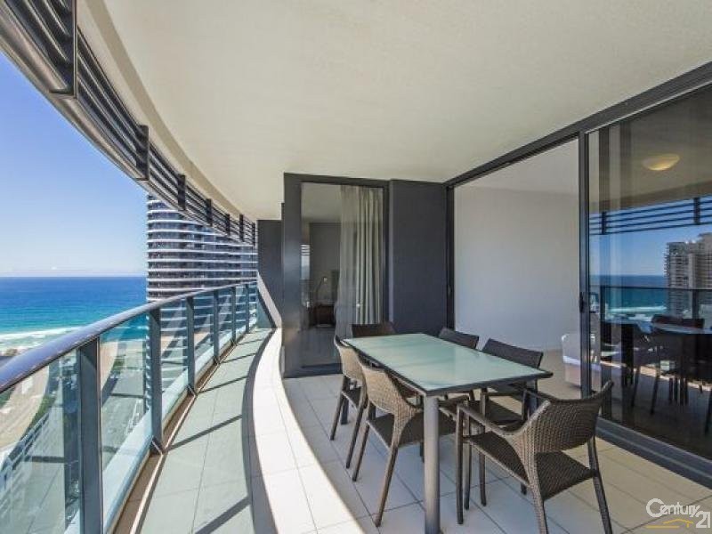 4 Charles Avenue, Broadbeach QLD 4218