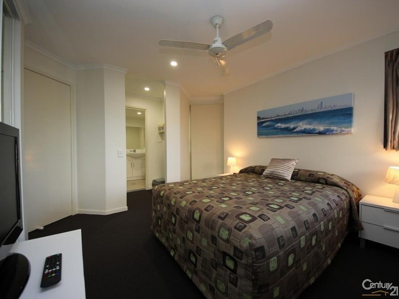 Broadbeach QLD 4218