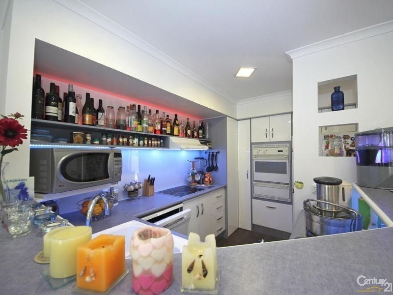 16 Crescent Avenue, Mermaid Beach QLD 4218