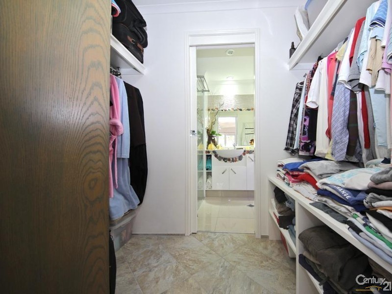 16 Crescent Avenue, Mermaid Beach QLD 4218