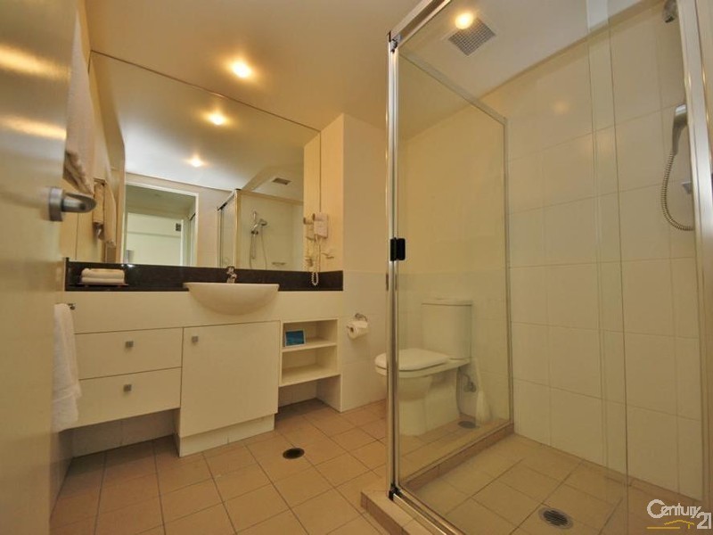 2685 Gold Coast Highway, Broadbeach QLD 4218