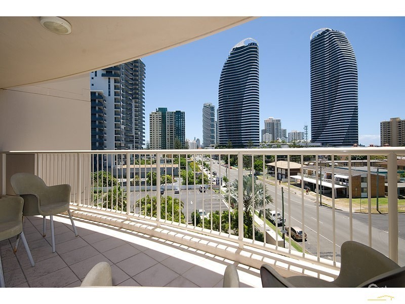 512/42 Surf Parade, Broadbeach QLD 4218