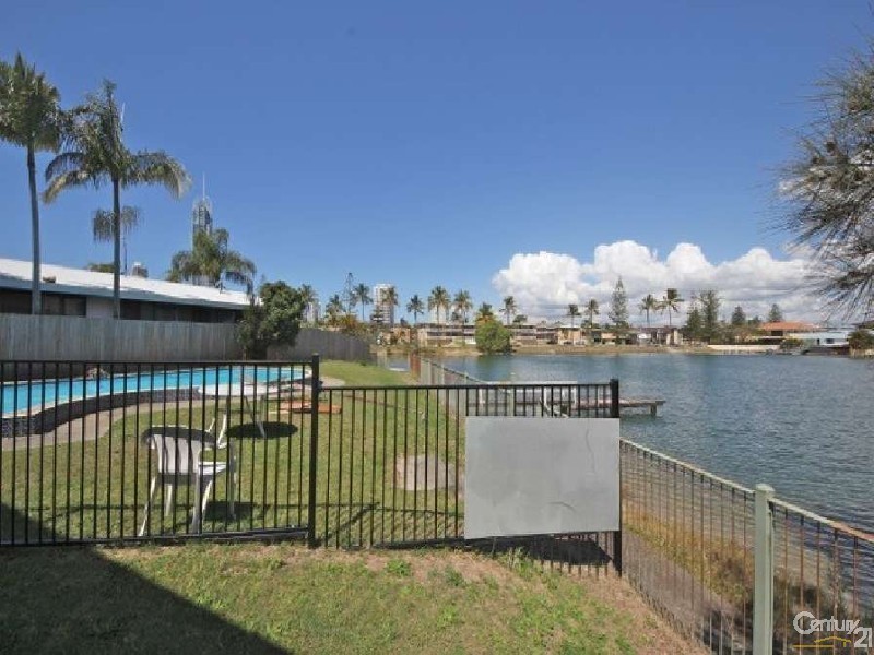 45 Sunrise Blvd, Surfers Paradise QLD 4217