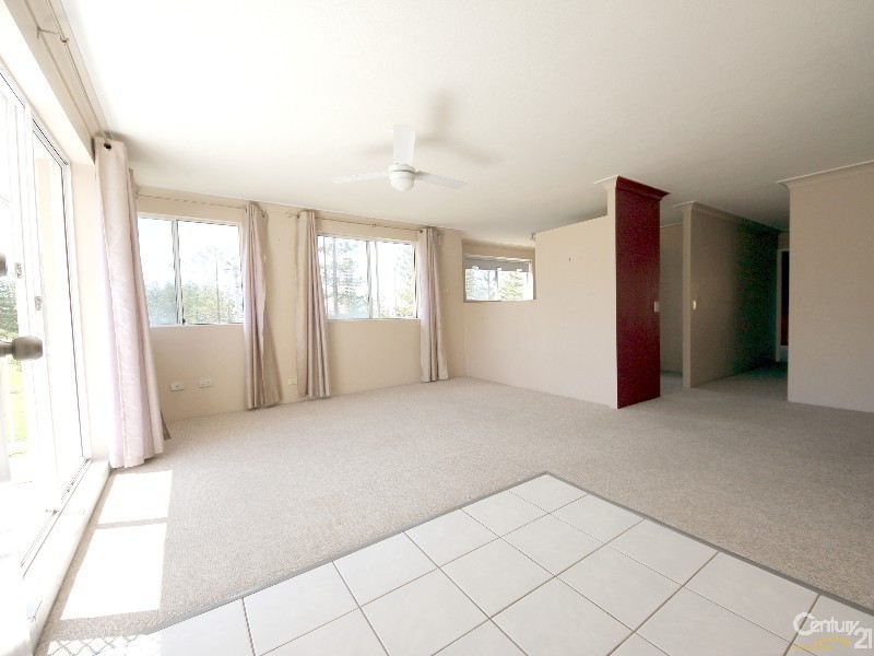 9/156 Surf Parade, Broadbeach QLD 4218