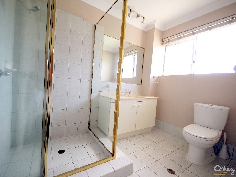 9/156 Surf Parade, Broadbeach QLD 4218