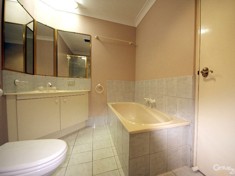 9/156 Surf Parade, Broadbeach QLD 4218