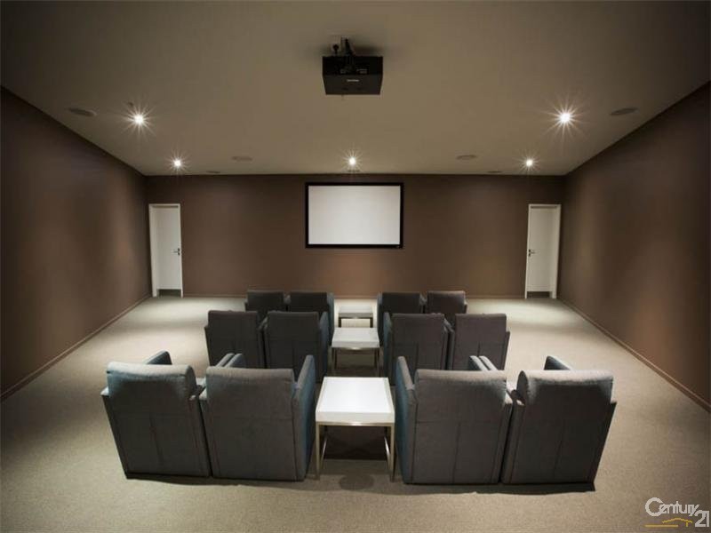 2404/22 Surf Parade, Broadbeach QLD 4218