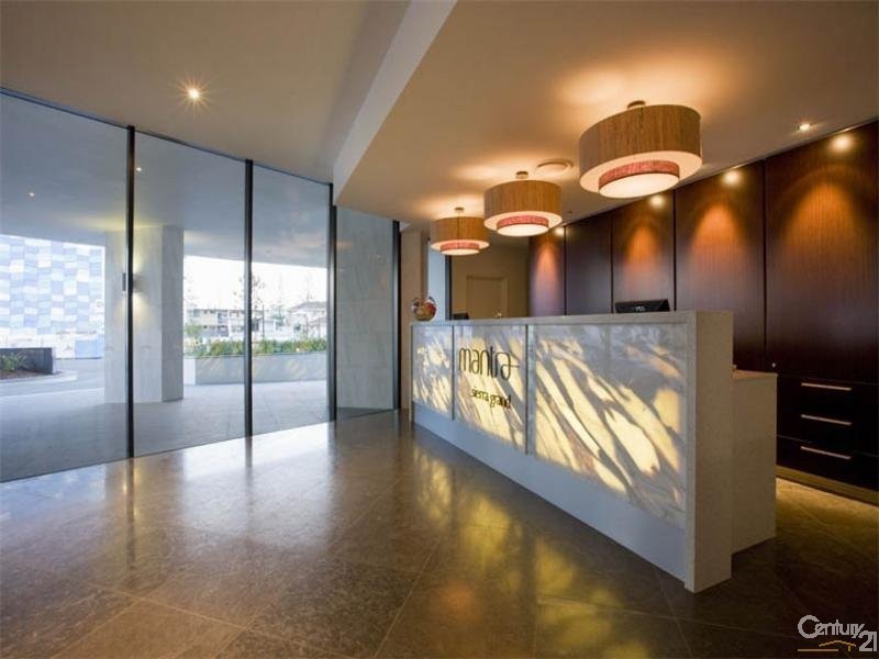22 Surf Parade, Broadbeach QLD 4218