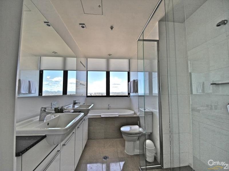 2706/22 Surf Parade, Broadbeach QLD 4218