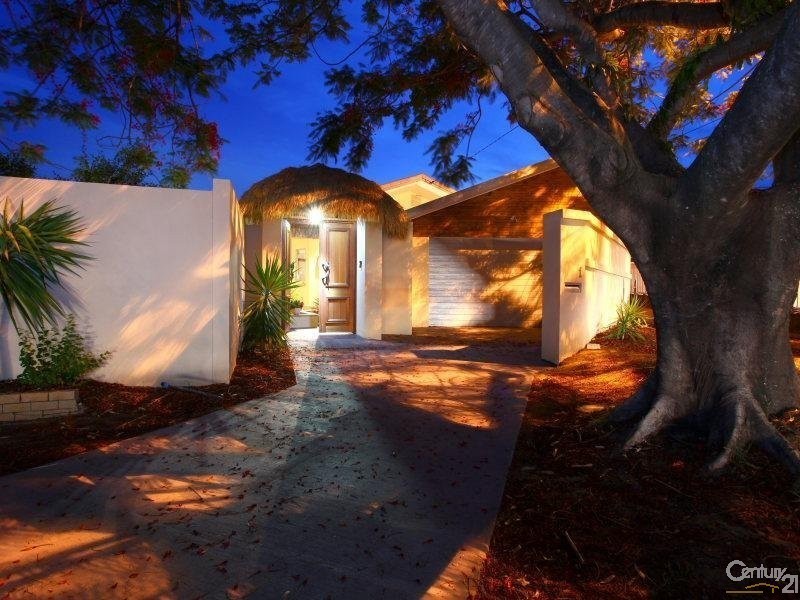 Lot 2/3 La Spezia Court, Isle Of Capri QLD 4217