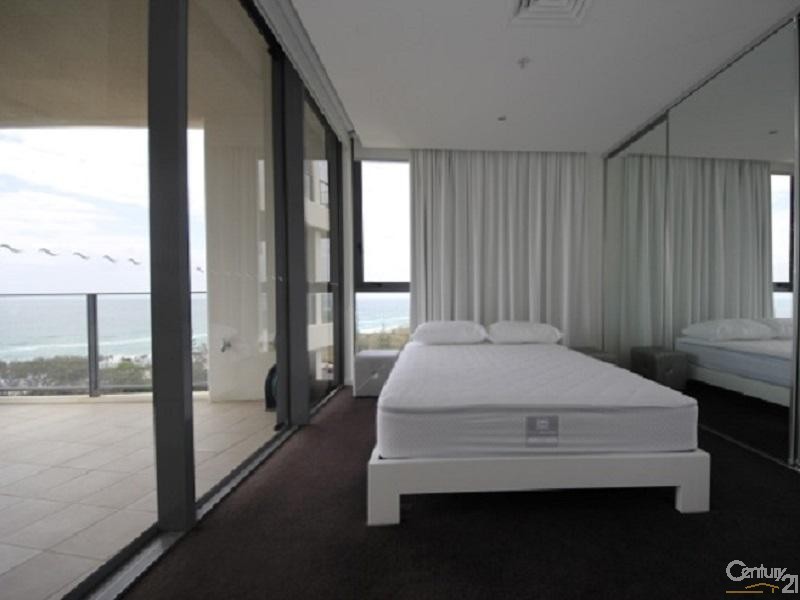 26/173 Old Burleigh Road, Broadbeach QLD 4218