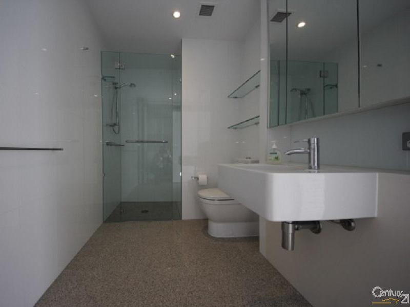 26/173 Old Burleigh Road, Broadbeach QLD 4218