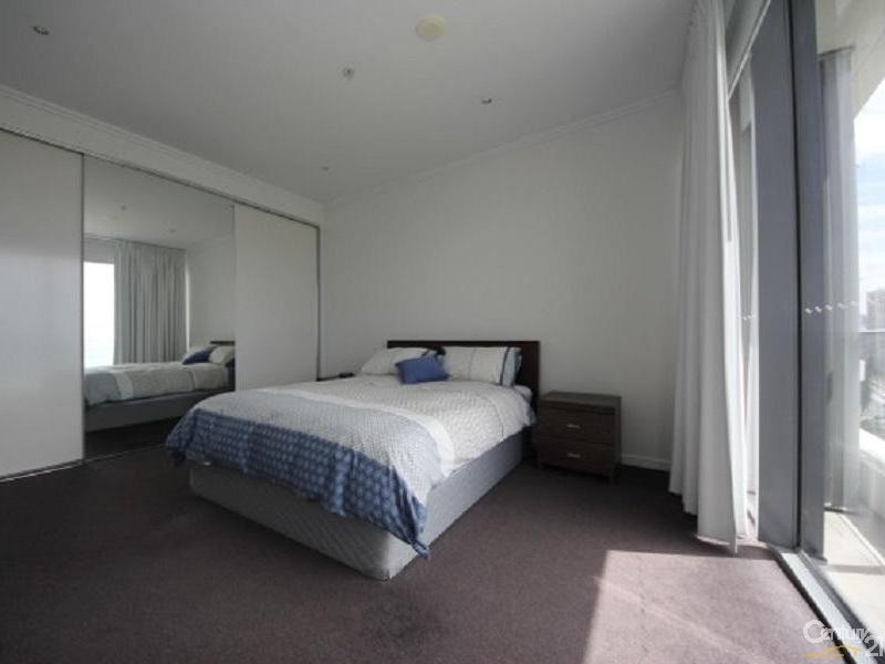 26/173 Old Burleigh Road, Broadbeach QLD 4218