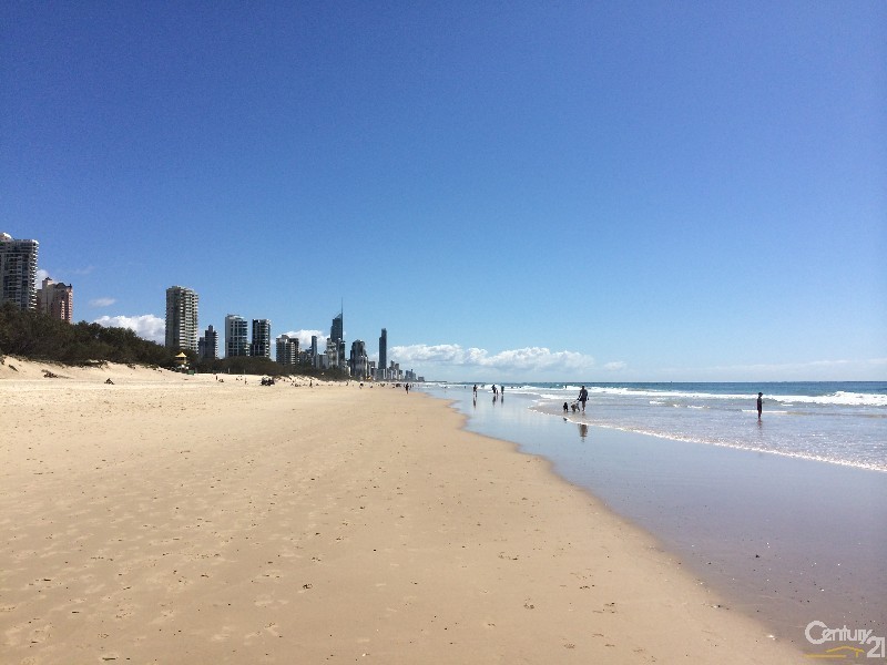 26/173 Old Burleigh Road, Broadbeach QLD 4218