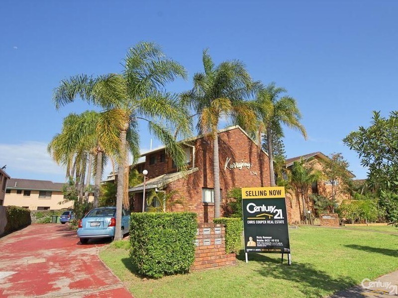 4 Jodie Court, Mermaid Waters QLD 4218