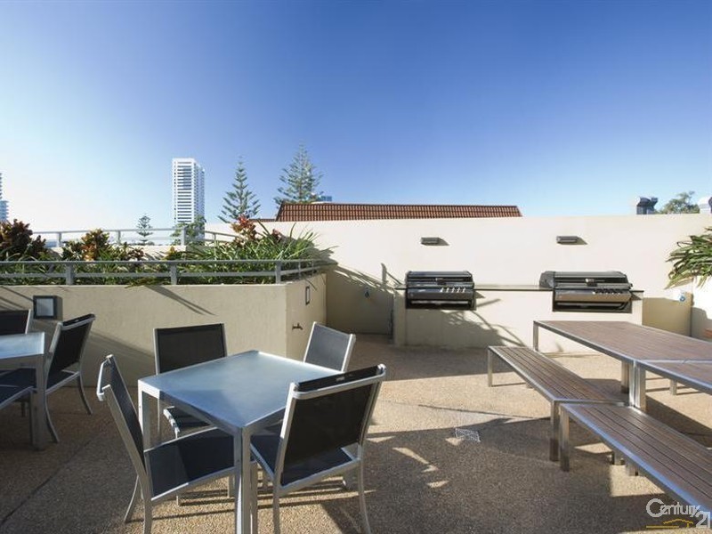 802/2685 Gold Coast Highway, Broadbeach QLD 4218