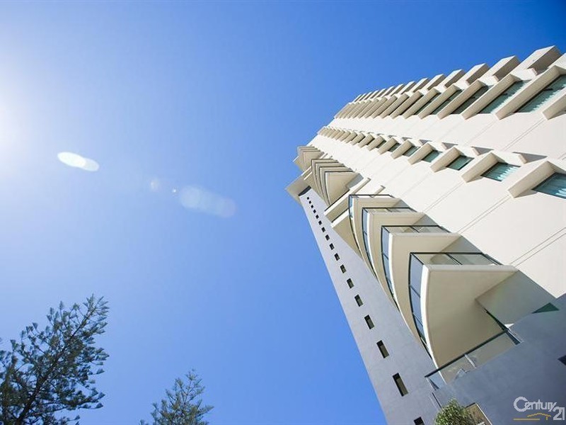 802/2685 Gold Coast Highway, Broadbeach QLD 4218