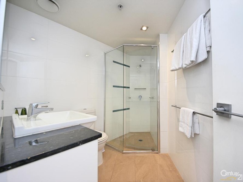 2310 Surf Parade, Broadbeach QLD 4218