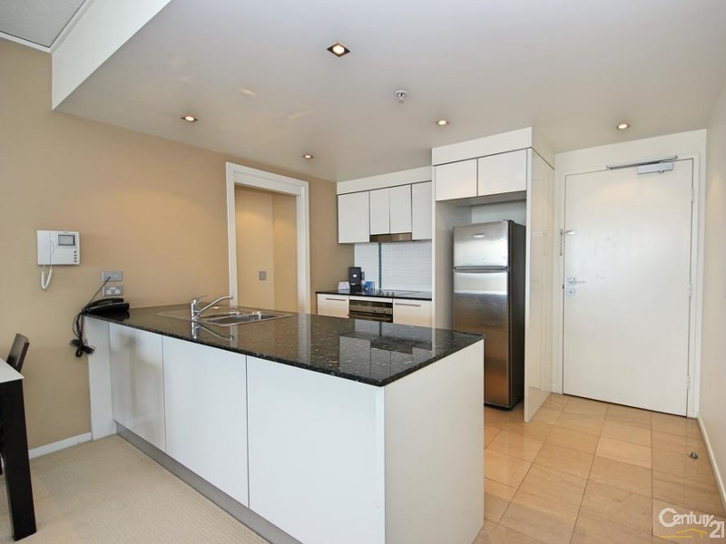 2310 Surf Parade, Broadbeach QLD 4218