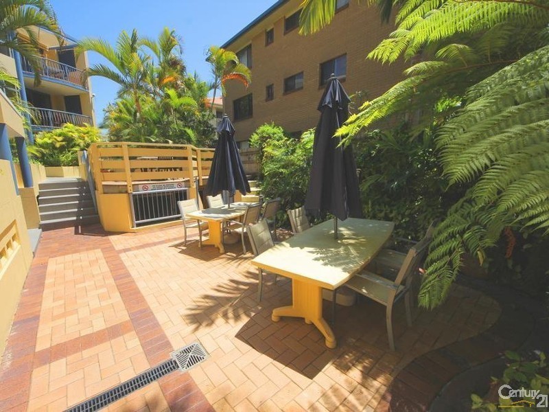 10 2607 Gold Coast highway, Mermaid Beach QLD 4218