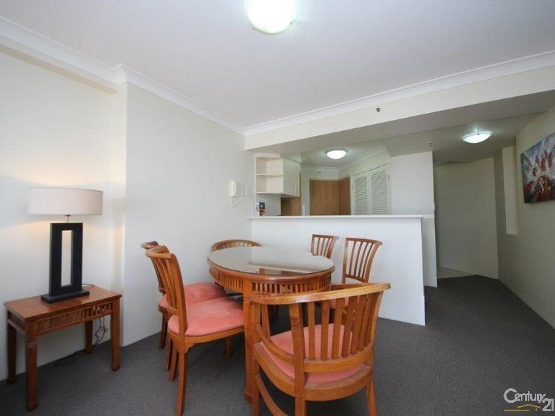 1096/2633 Gold Coast Highway, Broadbeach QLD 4218