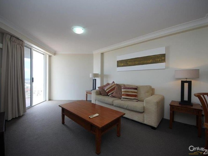 1096/2633 Gold Coast Highway, Broadbeach QLD 4218