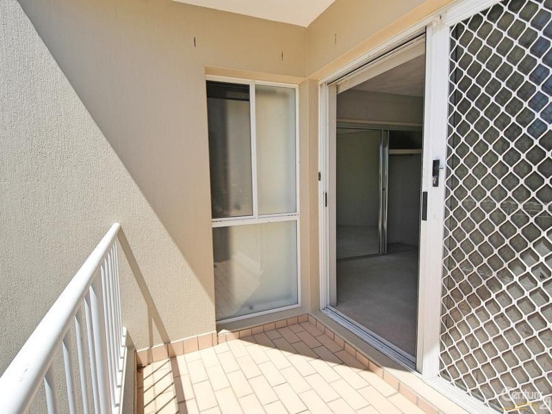 13/29 Australia Ave, Broadbeach QLD 4218