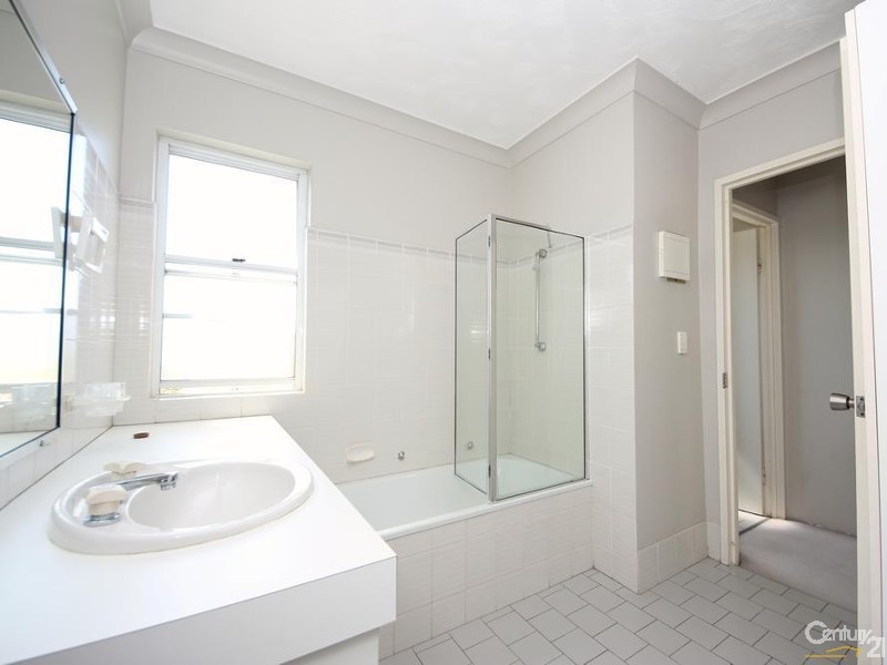 13/29 Australia Ave, Broadbeach QLD 4218