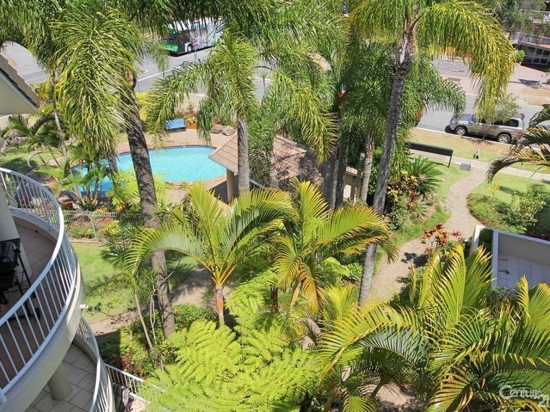 13/29 Australia Ave, Broadbeach QLD 4218