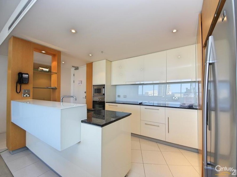 902/17 Albert Avenue, Broadbeach QLD 4218
