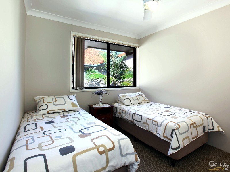 6/118 Surf Parade, Broadbeach QLD 4218