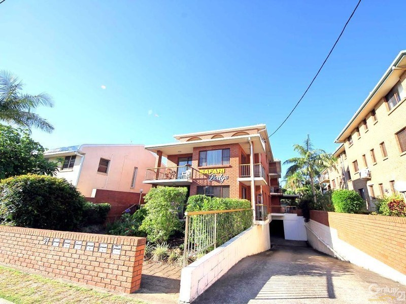 31 Armrick Avenue, Broadbeach QLD 4218