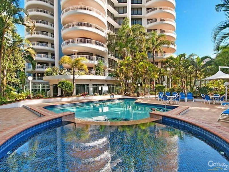 30 Laycock St, Surfers Paradise QLD 4217