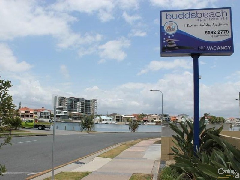43 Cypress Avenue, Surfers Paradise QLD 4217