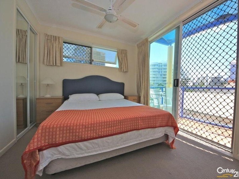 14/199 Surf Parade, Surfers Paradise QLD 4217