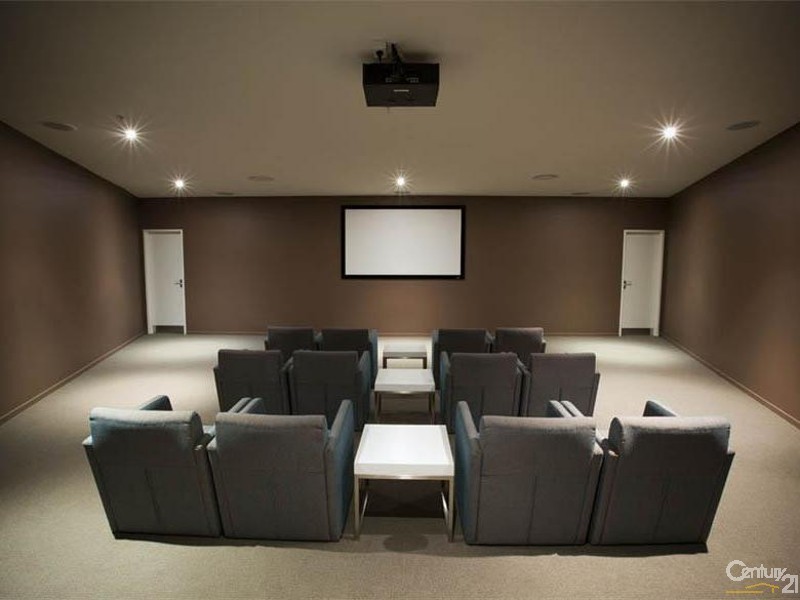 401/22 Surf Parade, Broadbeach QLD 4218