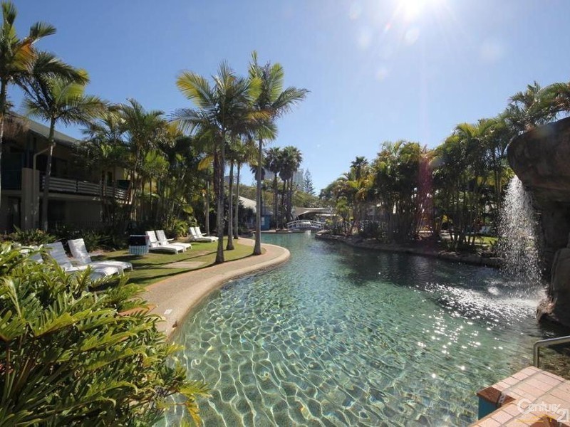 96/10 Alexandra Avenue, Mermaid Beach QLD 4218