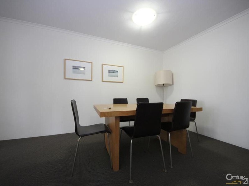 96/10 Alexandra Avenue, Mermaid Beach QLD 4218