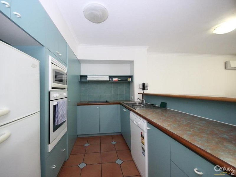 96/10 Alexandra Avenue, Mermaid Beach QLD 4218