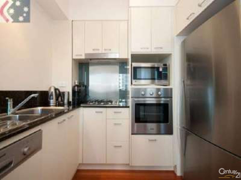 501/2685 Gold Coast Highway, Broadbeach QLD 4218