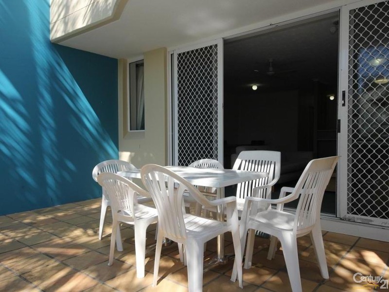 136/10 Alexandra Avenue, Mermaid Beach QLD 4218