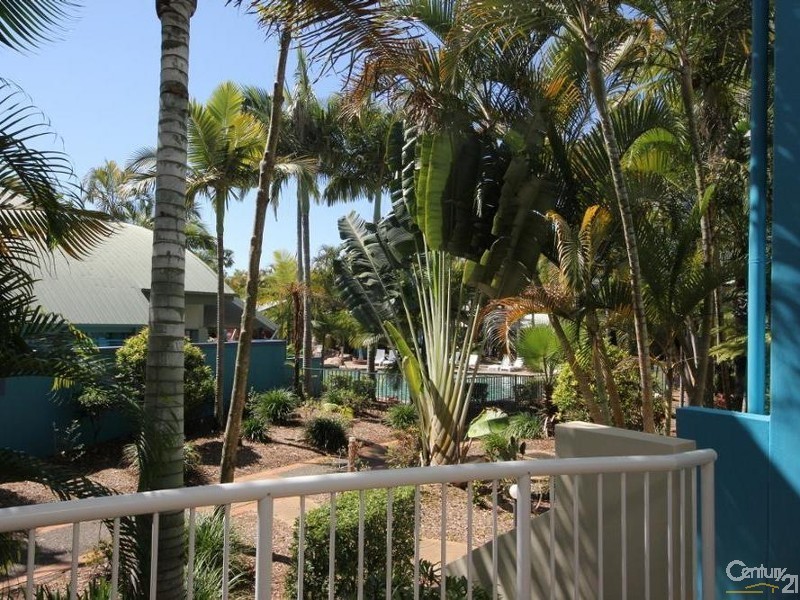 136/10 Alexandra Avenue, Mermaid Beach QLD 4218