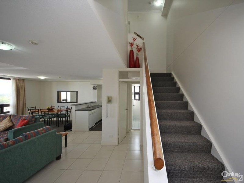 810/30 Surf Parade, Broadbeach QLD 4218