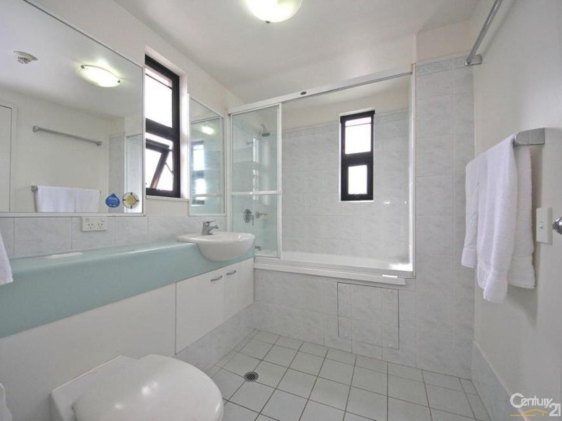 810/30 Surf Parade, Broadbeach QLD 4218