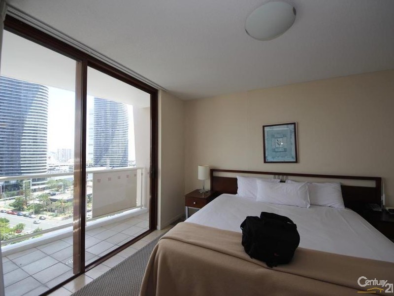 42 Surf Parade, Broadbeach QLD 4218